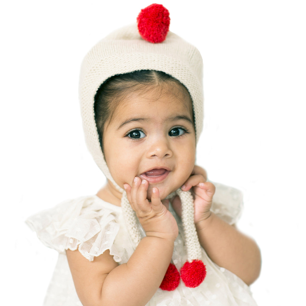Bonnet, Pom Pom, Snow and Candy Apple Red